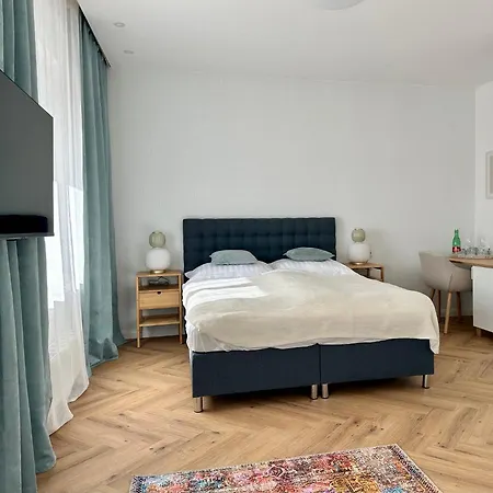 Morand I Apartment
