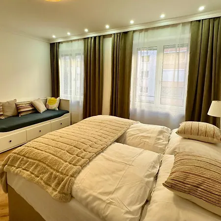 Apartment Morand I